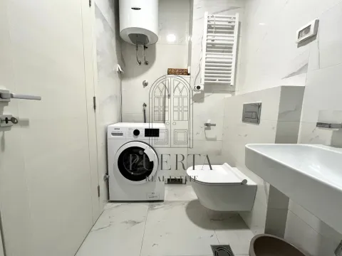 Izdavanje, jednosoban stan, 46m², Central Point, Podgorica - image 11
