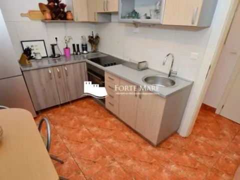 Prodaja, jednosoban stan, 73m², Herceg Novi, Crna Gora - image 6