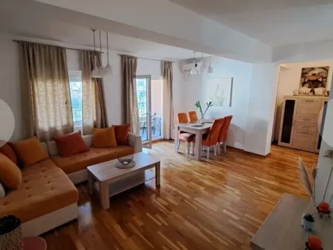 Rent, one bedroom apartment, 58m², Lazi, Budva - image 2