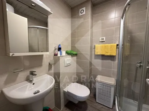 Rent, one bedroom apartment, 43m², City Kej, Podgorica - image 9
