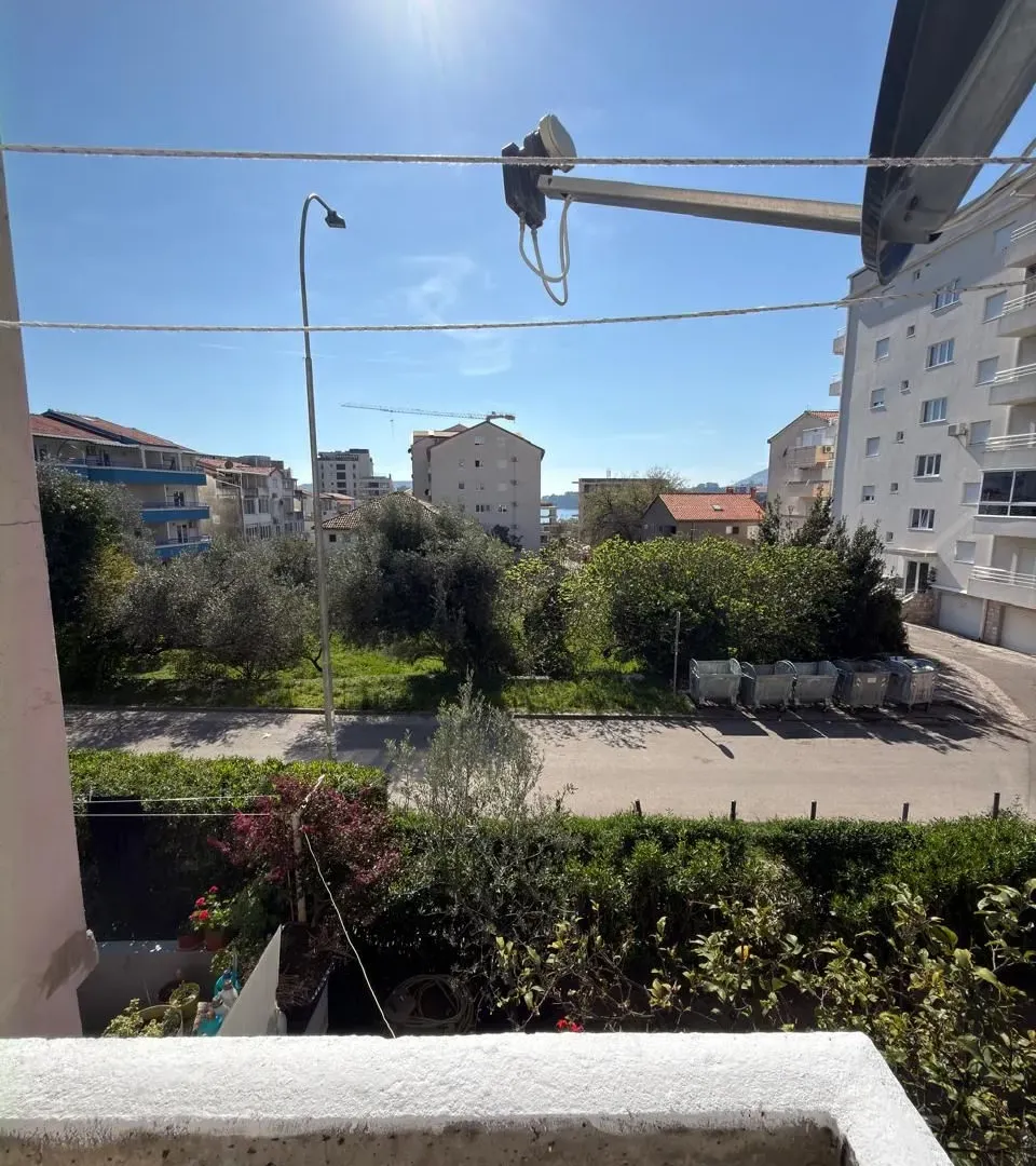 Sale, three bedroom apartment, 75m², Bečići, Budva