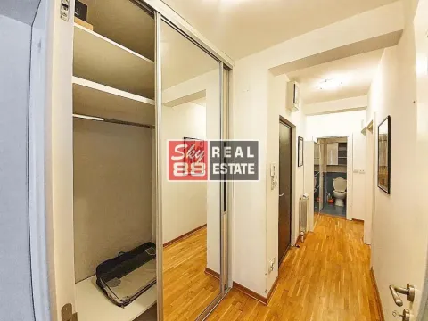 Sale, three bedroom apartment, 57m², Južni Bulevar, Vračar Sve Podlokacije - image 9