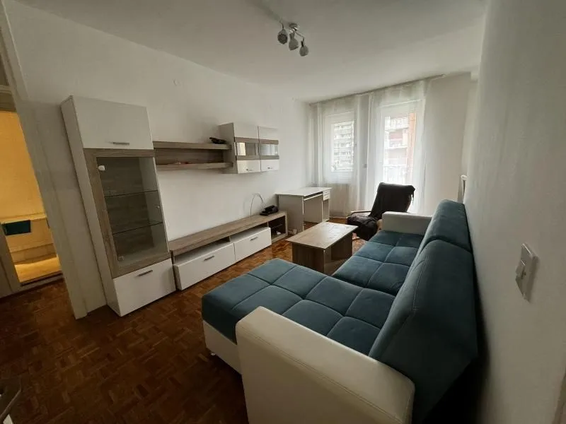 Rent, three bedroom apartment, 70m², Novi Beograd Sve Podlokacije, Beograd