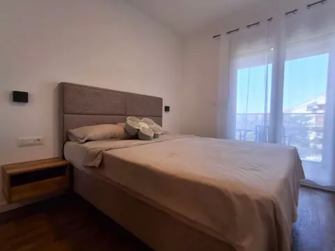 Izdavanje, jednosoban stan, 46m², Stari Aerodrom, Podgorica - image 6