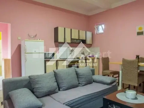 Izdavanje, dvosoban stan, 60m², Novi Sad Sve Podlokacije, Novi Sad