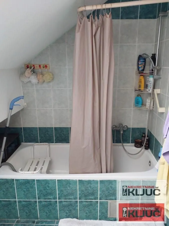 Sale, three bedroom apartment, 72m², Nova Detelinara, Novi Sad Sve Podlokacije