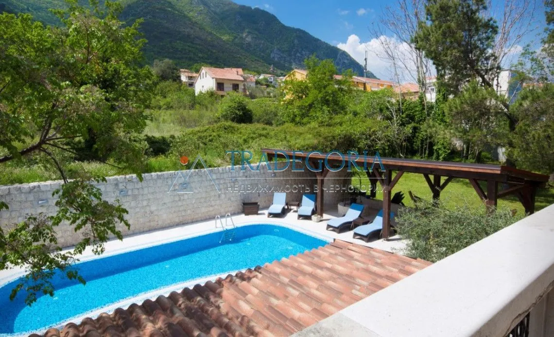 Prodaja, kuća, 497m², Prčanj, Kotor