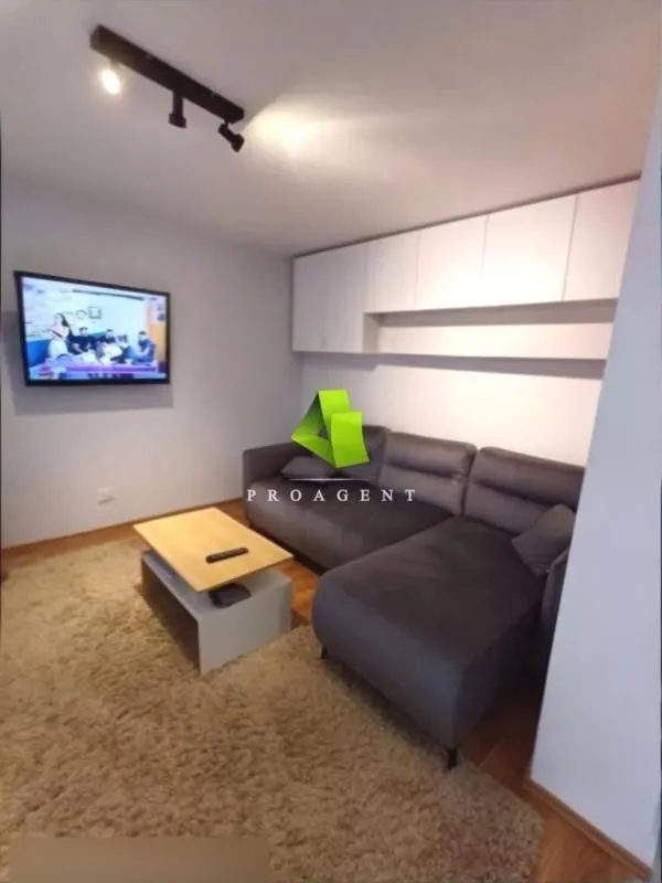 Prodaja, jednosoban stan, 51m², Pantelej, Niš