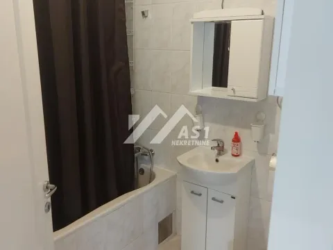 Izdavanje, jednosoban stan, 34m², Grbavica, Novi Sad Sve Podlokacije - image 8