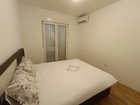 Izdavanje, jednosoban stan, 50m², Stari Aerodrom, Podgorica - image 6