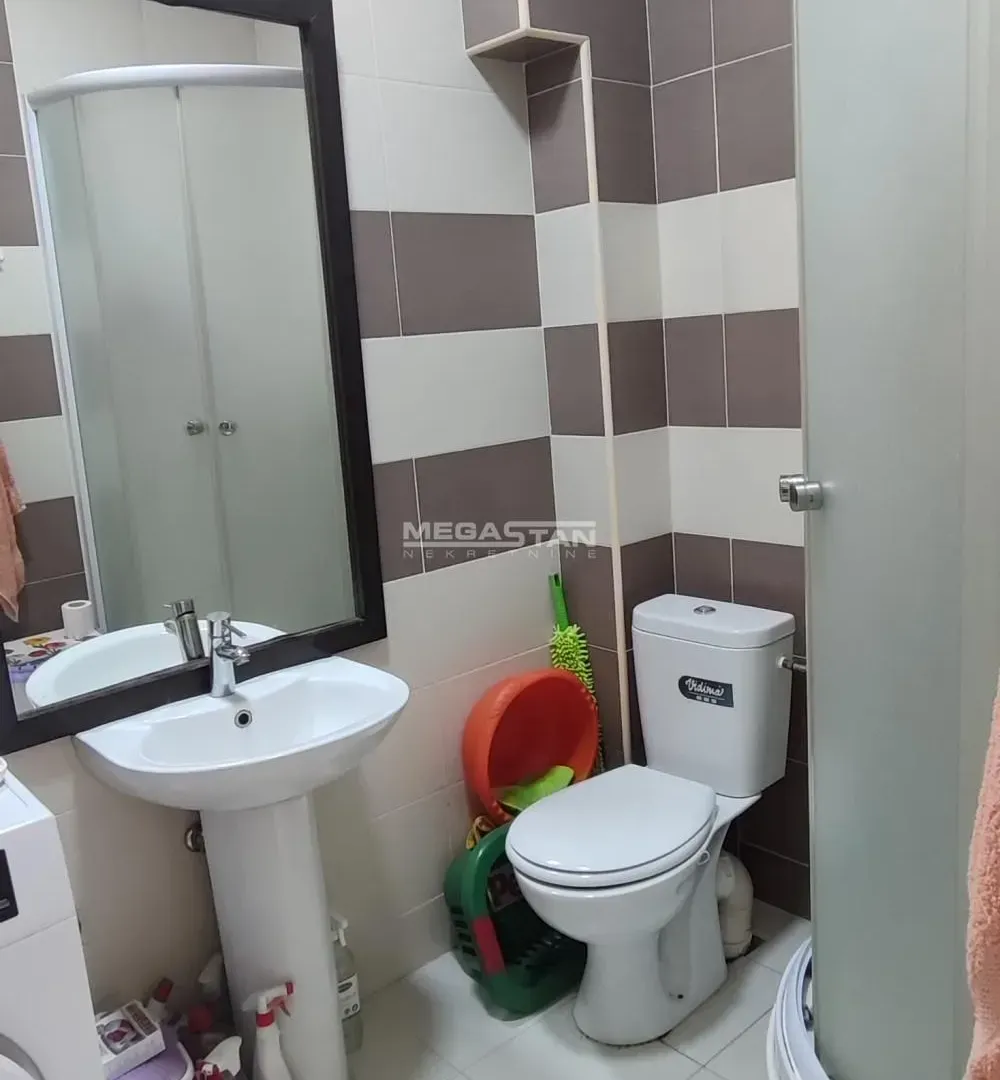 Prodaja, jednosoban stan, 40m², Karaburma, Palilula Sve Podlokacije