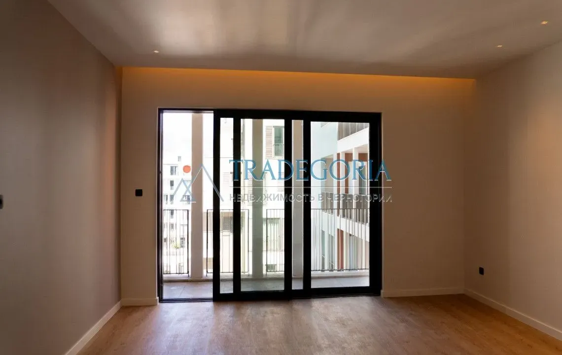 Prodaja, jednosoban stan, 56m², Tivat, Crna Gora