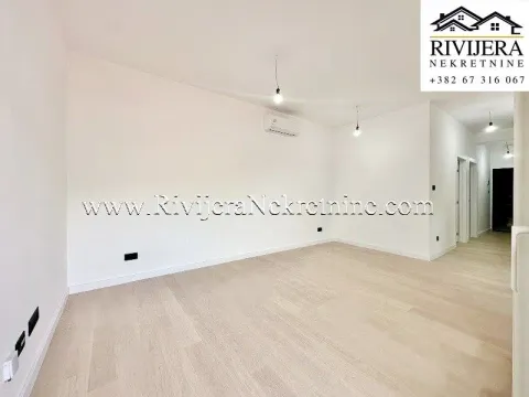 Prodaja, dvosoban stan, 51m², Dobrota, Kotor - image 6