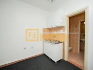 Izdavanje, poslovni prostor, 1000m², Centar, Podgorica - image 43