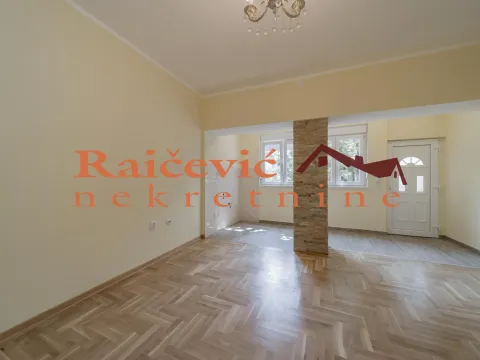 Sale, one bedroom apartment, 28m², Zvezdara Sve Podlokacije, Beograd - image 7