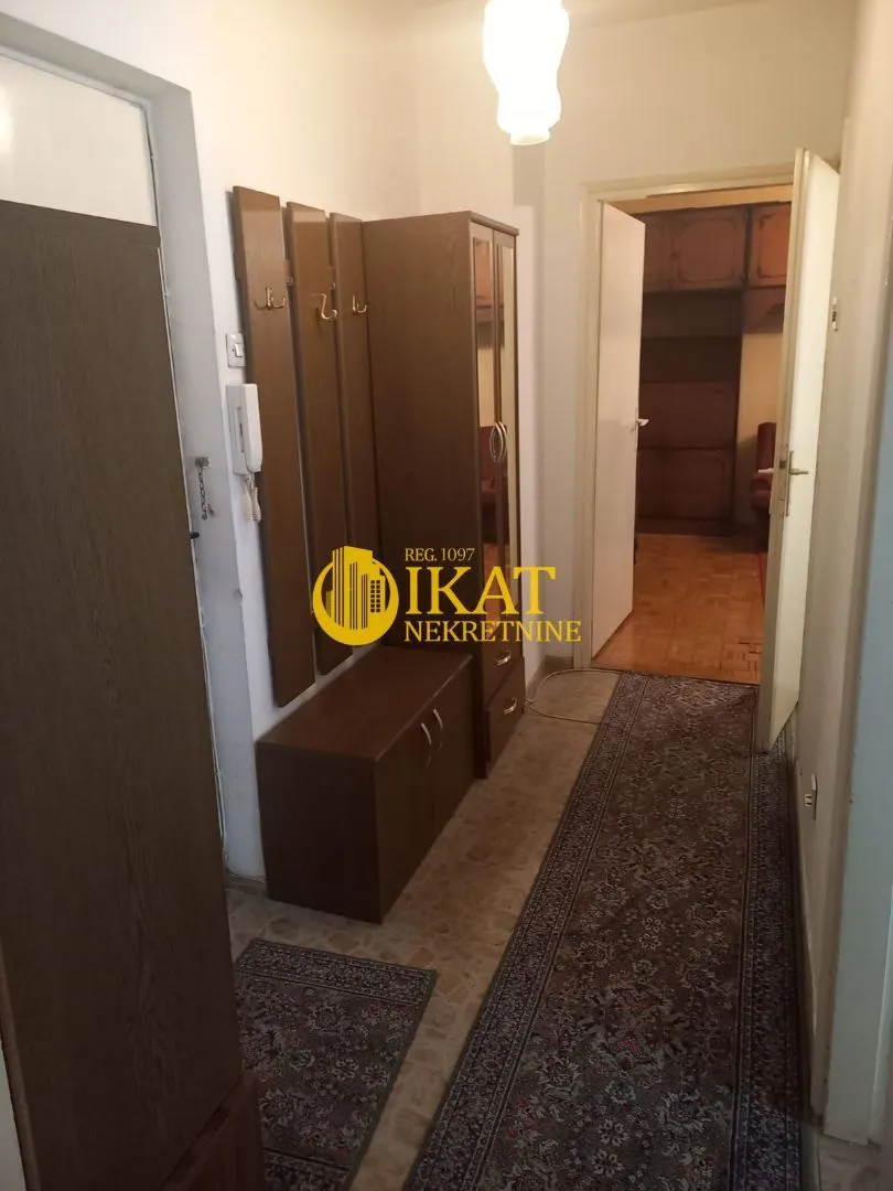 Prodaja, dvosoban stan, 49m², Karaburma, Palilula Sve Podlokacije
