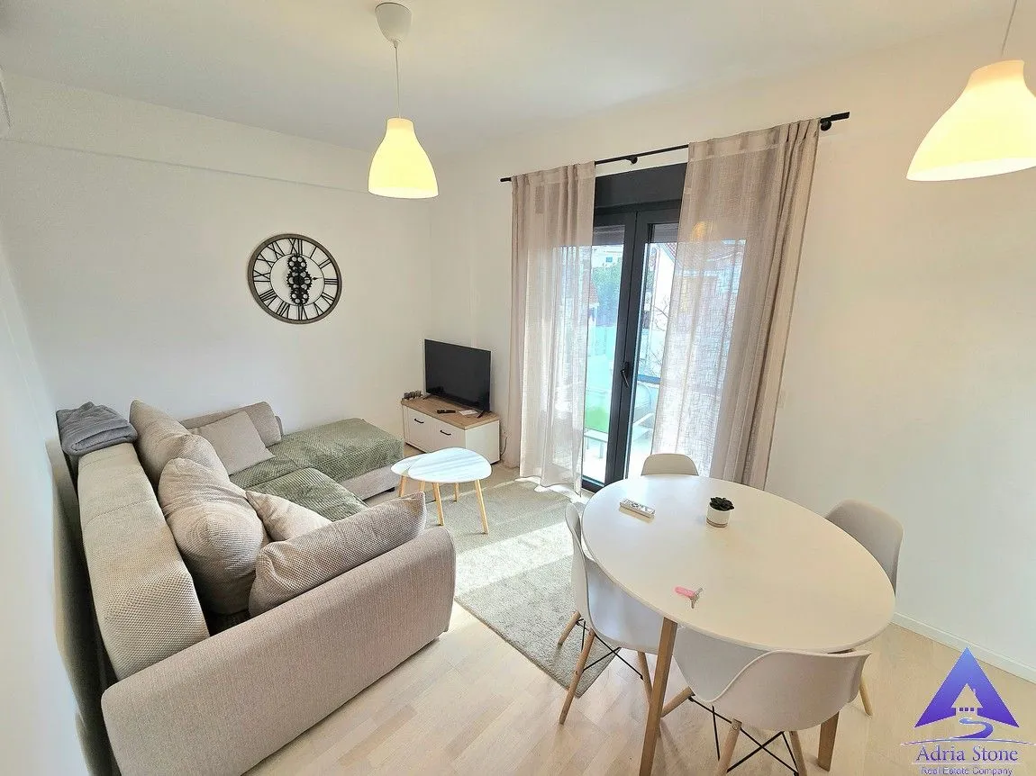 Sale, one bedroom apartment, 35m², Podkošljun, Budva