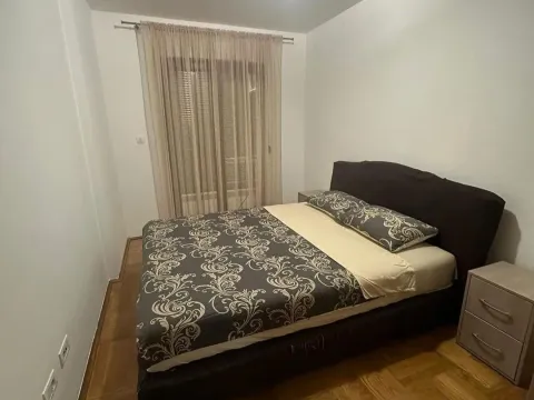 Izdavanje, jednosoban stan, 50m², Stari Aerodrom, Podgorica - image 3