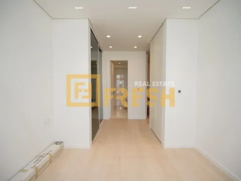 Sale, three bedroom apartment, 135m², Master Kvart, Podgorica - image 16