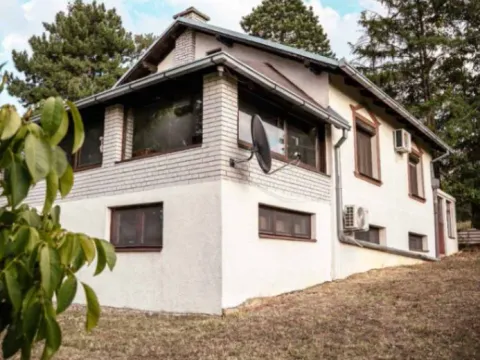 Prodaja, kuća, 150m², Sremska Kamenica, Petrovaradin