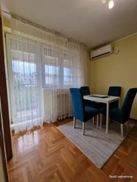 Izdavanje, jednosoban stan, 40m², Žarkovo, Beograd - image 4