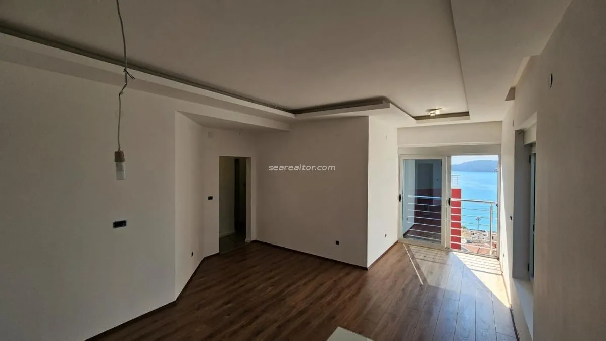 Prodaja, dvosoban stan, 90m², Rafailovići, Budva