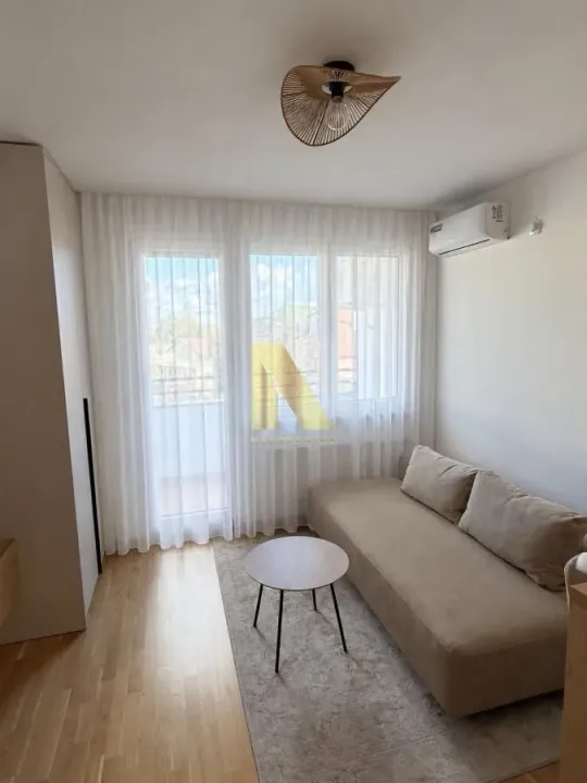 Izdavanje, garsonjera, 24m², Telep, Novi Sad Sve Podlokacije