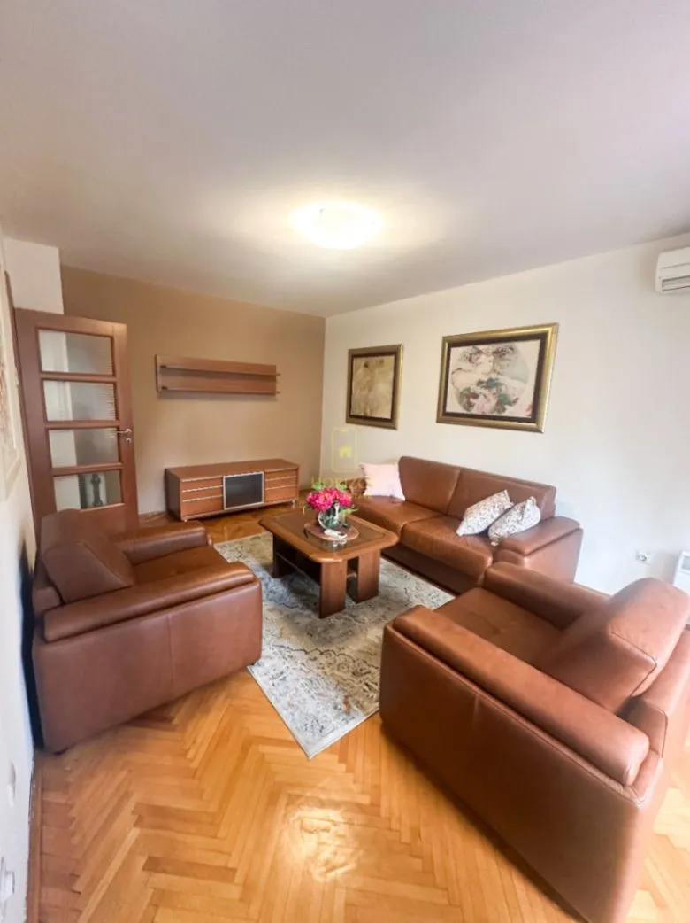 Prodaja, jednosoban stan, 63m², Preko Morače, Podgorica