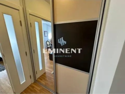 Prodaja, trosoban stan, 57m², Južni Bulevar, Vračar Sve Podlokacije - image 11