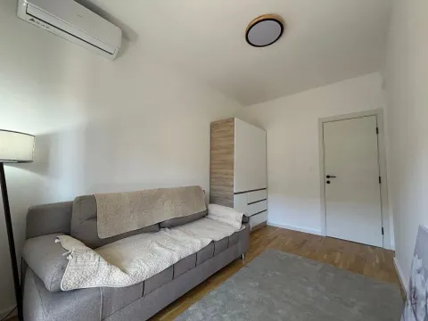 Rent, two bedroom apartment, 66m², Stari Aerodrom, Podgorica - image 7