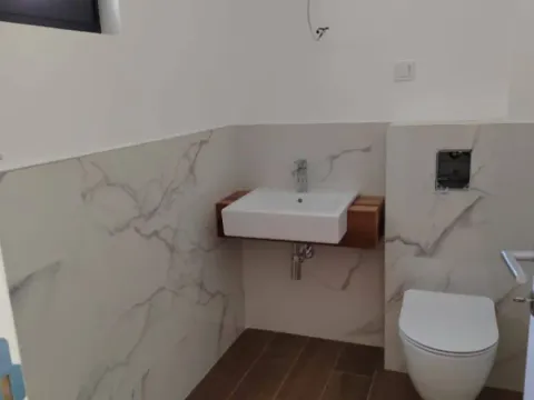 Sale, two bedroom apartment, 71m², Bečići, Budva - image 12