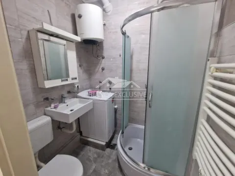 Prodaja, četvorosoban stan, 79m², Južni Bulevar, Vračar Sve Podlokacije - image 13