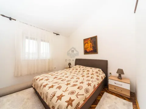 Rent, two bedroom apartment, 78m², Dalmatinska ulica, Podgorica - image 7