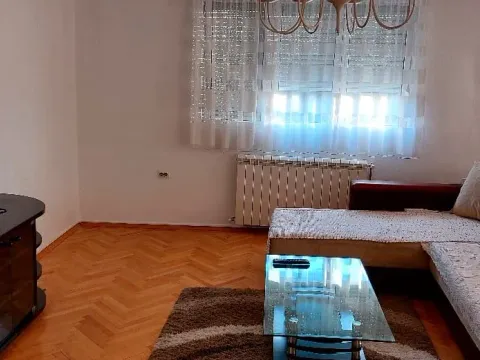 Rent, three bedroom apartment, 130m², Dahna, Podgorica - image 9