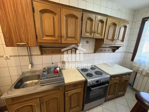 Sale, three bedroom apartment, 71m², Zemun Kalvarija, Zemun Sve Podlokacije - image 6