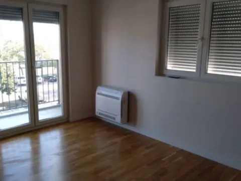 Izdavanje, jednosoban stan, 58m², Pobrežje, Podgorica - image 7