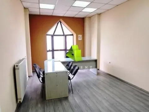 Izdavanje, poslovni prostor, 110m², Centar, Niš - image 7