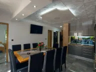 Izdavanje, trosoban stan, 56m², Durlan, Niš - image 4