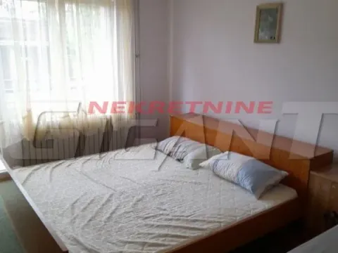 Izdavanje, trosoban stan, 90m², Resnik, Beograd - image 4
