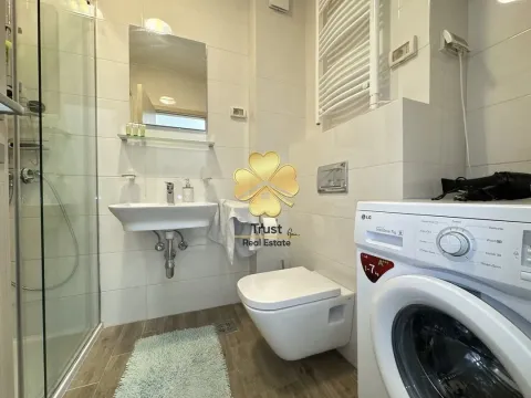 Izdavanje, jednosoban stan, 55m², City Kvart, Podgorica - image 6