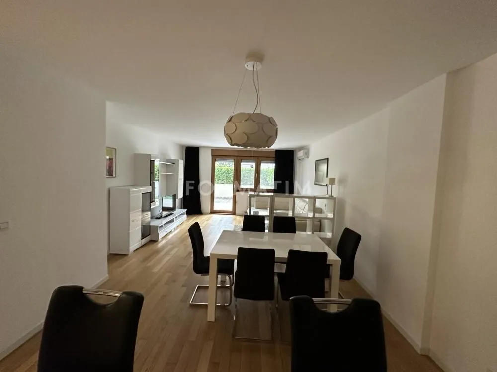 Izdavanje, dvosoban stan, 65m², Novi Beograd Sve Podlokacije, Beograd