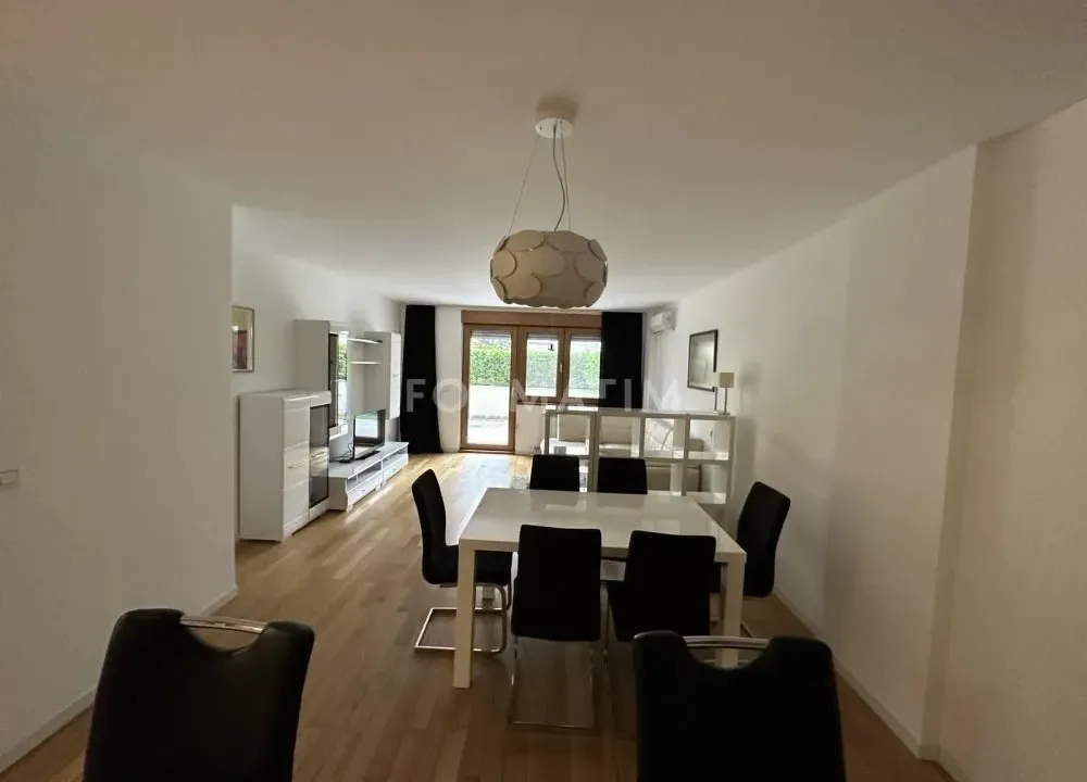 Rent, two bedroom apartment, 65m², Novi Beograd Sve Podlokacije, Beograd