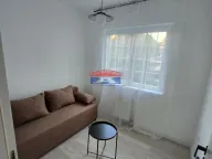 Izdavanje, četvorosoban stan, 69m², Centar, Novi Sad - image 16