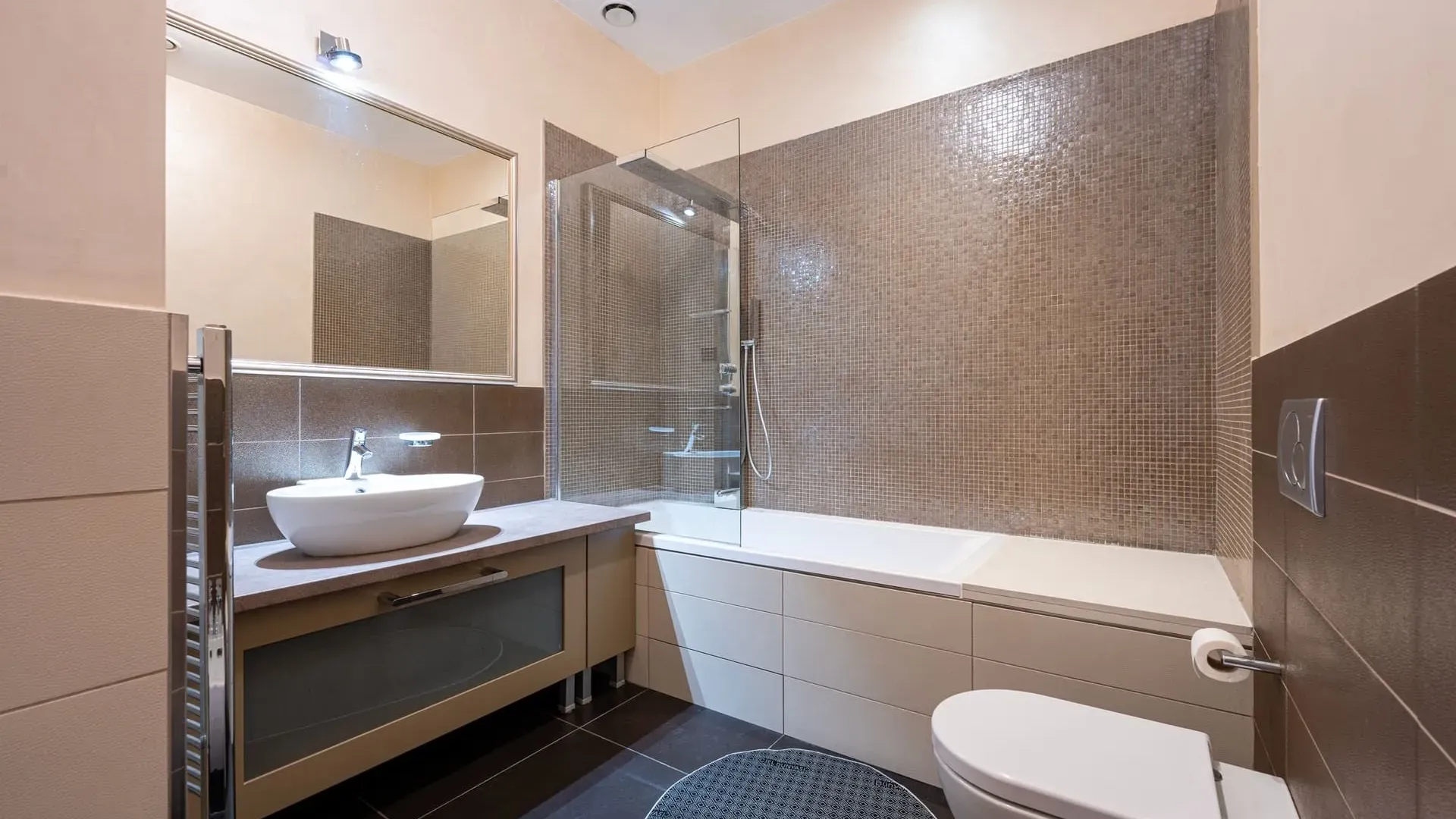 Prodaja, dvosoban stan, 106m², Kod Capital Plaze, Podgorica