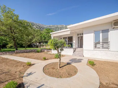 Prodaja, kuća, 93m², Bar, Crna Gora - image 18