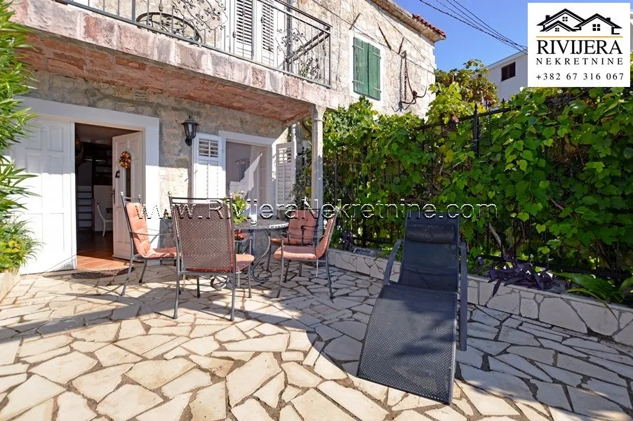 Prodaja, kuća, 94m², Baošići, Herceg Novi