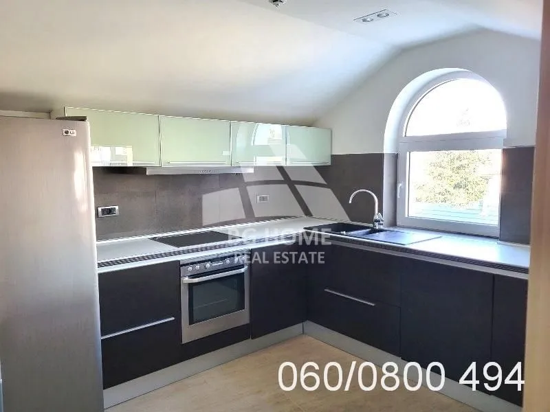 Prodaja, četvorosoban stan, 130m², Čukarica, Beograd