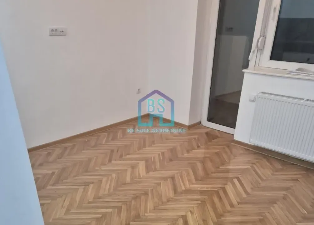 Prodaja, jednosoban stan, 35m², Grbavica, Novi Sad Sve Podlokacije