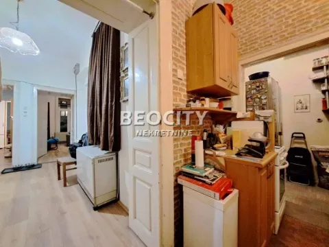 Prodaja, trosoban stan, 84m², Skadarlija, Beograd - image 7