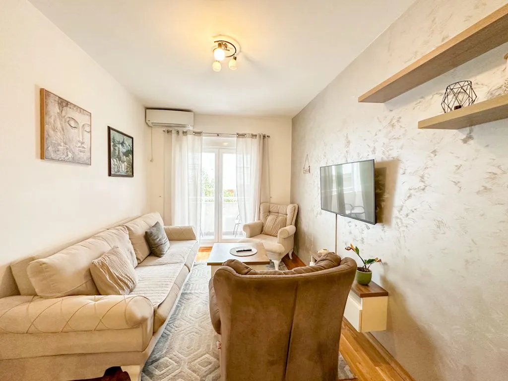 Rent, one bedroom apartment, 40m², Tuški Put, Podgorica